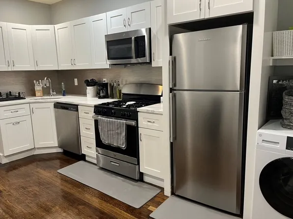 19 Hudson St Floor 1, Lowell, MA 01852