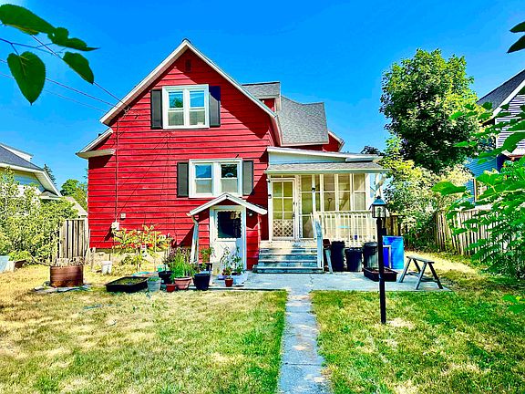 5th image of 2721 Hall Ave
