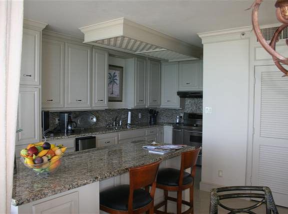 4th image of 334 Padre Blvd #2901P
