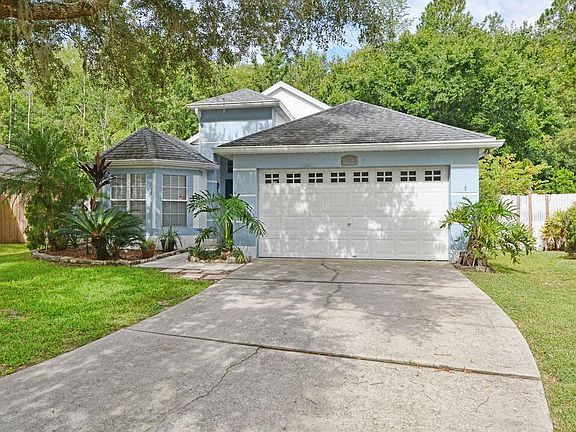 3rd image of 13553 Fordwell Dr