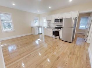 30 Cambridge Ter APT 2L, Cambridge, MA 02140