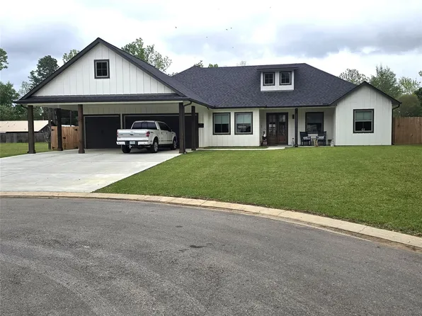 111 Bluegill Dr, Shepherd, TX 77371