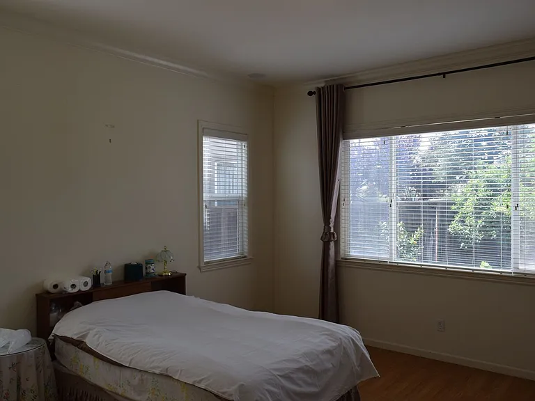 16210 Sheltered Cv E — Photo 2