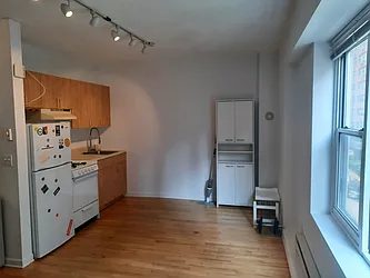 Rented by Green Line Realty