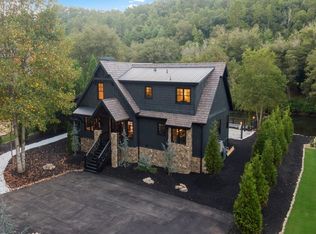 1925 Hogback Dr, Blue Ridge, GA 30513