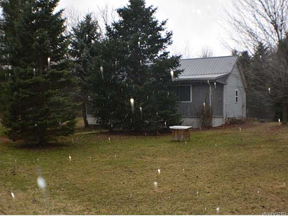 2nd image of 3561 Hilltop Ln