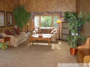 19079 Embry Ln, Farmington, MN 55024