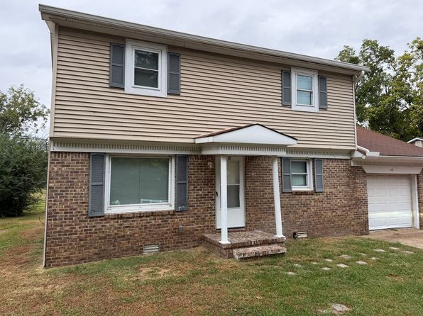 306 Oak St