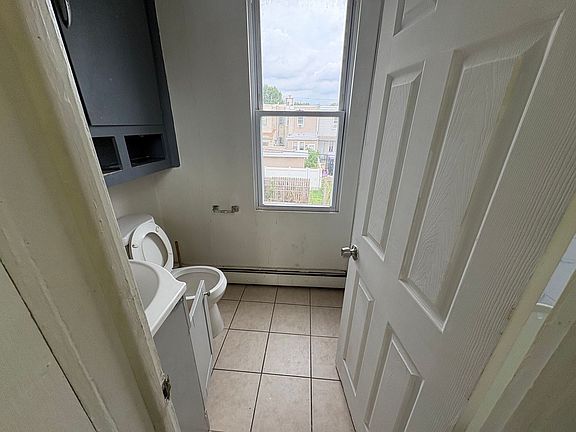 5th image of 6150 Edmund St