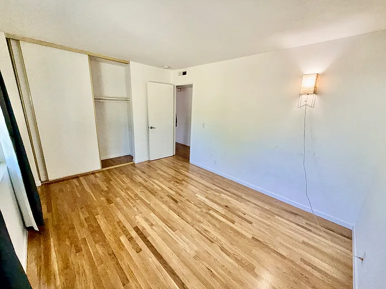 1222 Sir Francis Drake Blvd — Photo 20