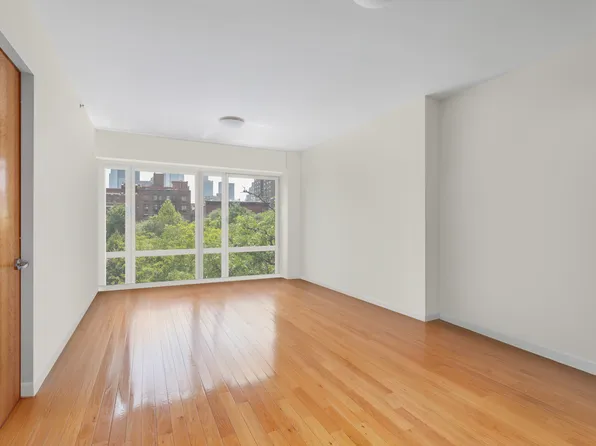 454 West 54th Street 3P image 2 of 6