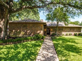 5816 Sycamore Creek Rd, Edgecliff Village, TX 76134