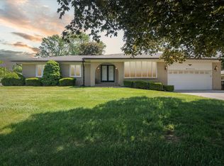 52370 Belle Vernon Dr, Shelby Township, MI 48316