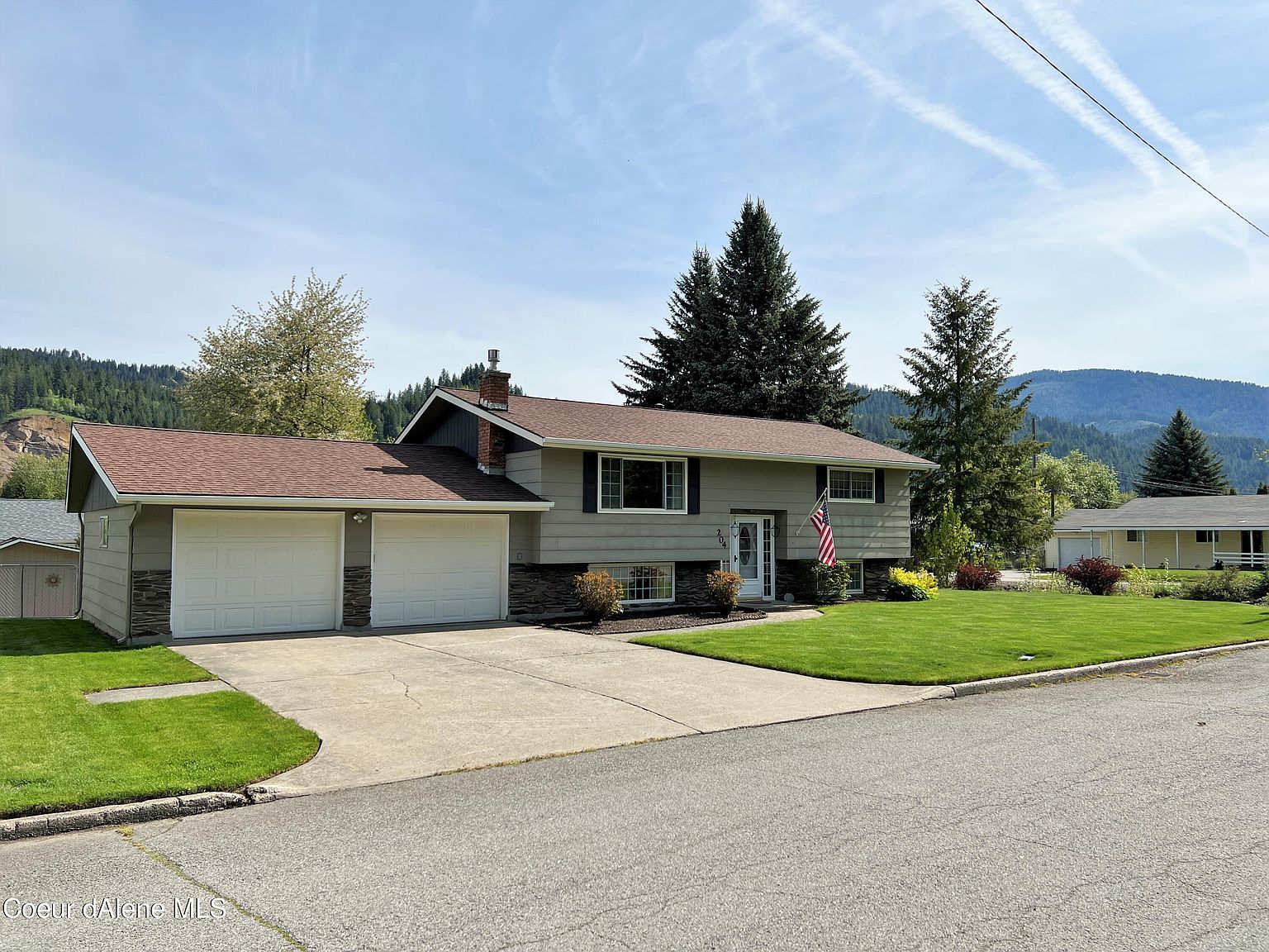 204 W Larch Ave, Osburn, ID 83849 Zillow