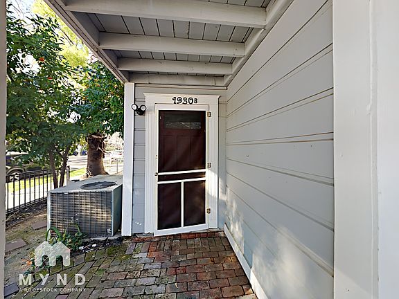 2nd image of 1930 4th St APT B
