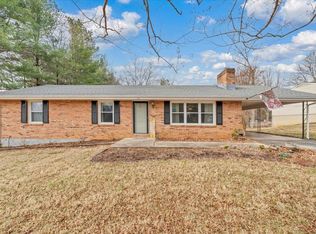 1122 Stratford Dr, Bedford, VA 24523