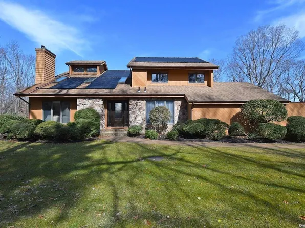 3 Bracken Lane, Rocky Point, NY 11778