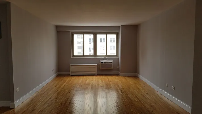 Rented by Stellar Management | media 6