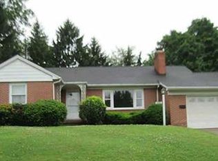 850 Laurel Dr, Sharpsville, PA
