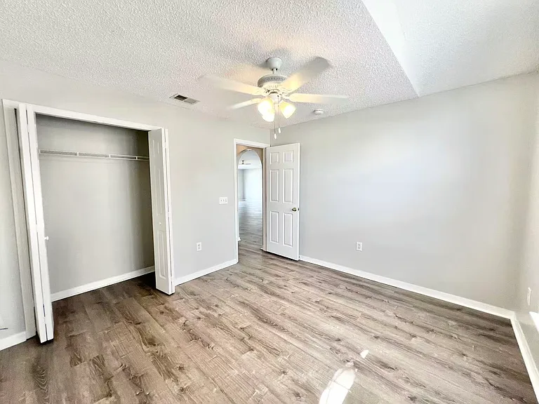 1231 Honey Rd — Photo 16