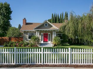 1469 Las Lunas St, Pasadena, CA 91106