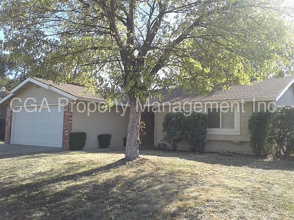 2nd image of 3936 Bainbridge Dr