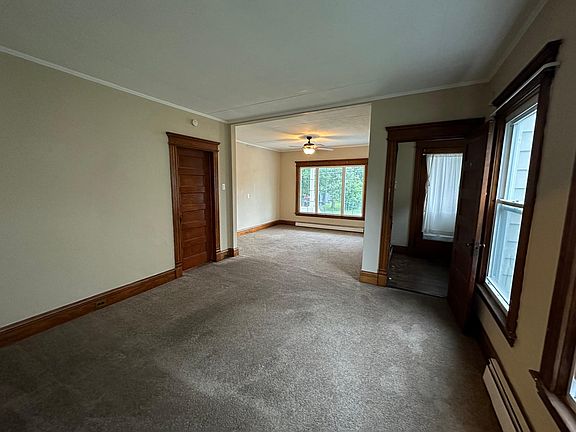 2nd image of 416 Roberts Ave