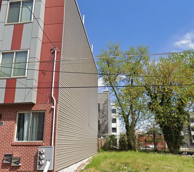 1st image of 2231 N Franklin St