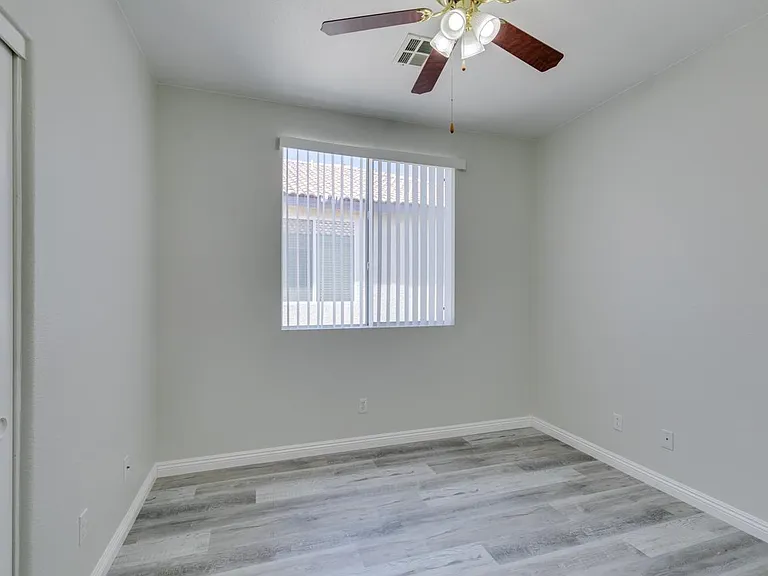 5647 Indian Springs St — Photo 13