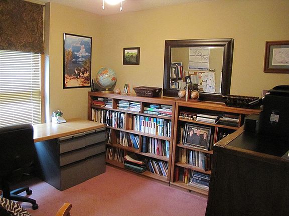 Office/bedroom