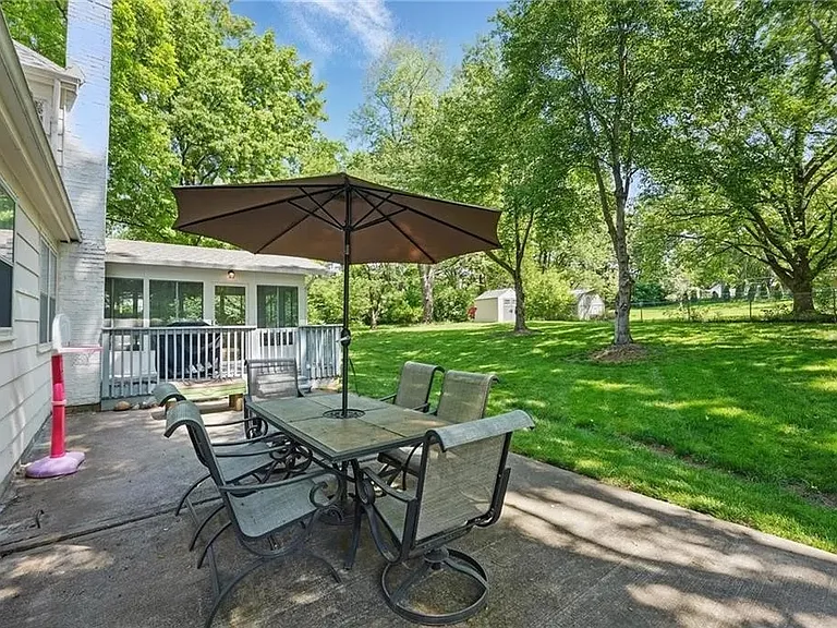 6817 N Bellefontaine Ave — Photo 26