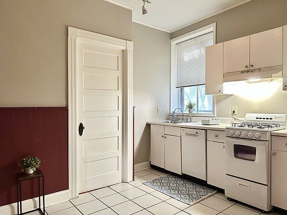 4th image of 544 Madison Ave #F8e43a1ee