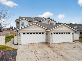 3208 Meadow Glen Ln #3210, Cheney, WA 99004