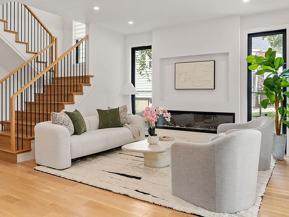 4th image of 34 West St #34