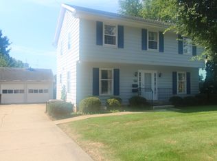 407 W Summit Ave, Normal, IL 61761