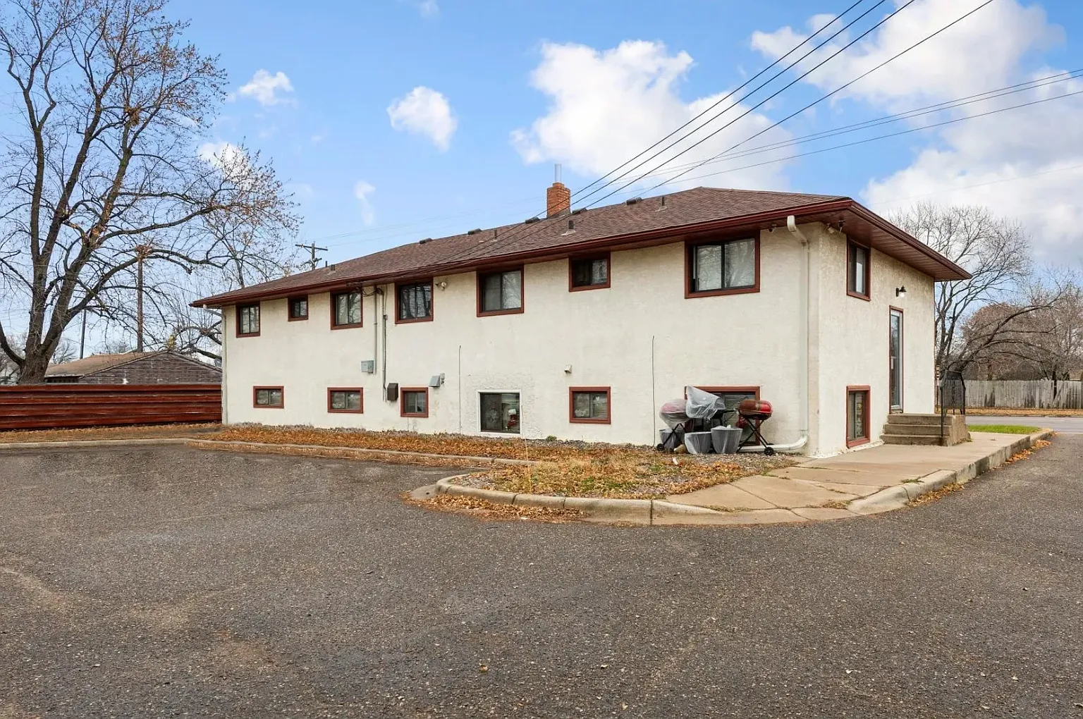 7233 West Broadway Avenue - 3 — Photo 3