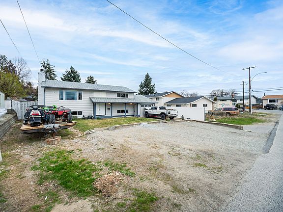 5th image of 885 Camelia Rd