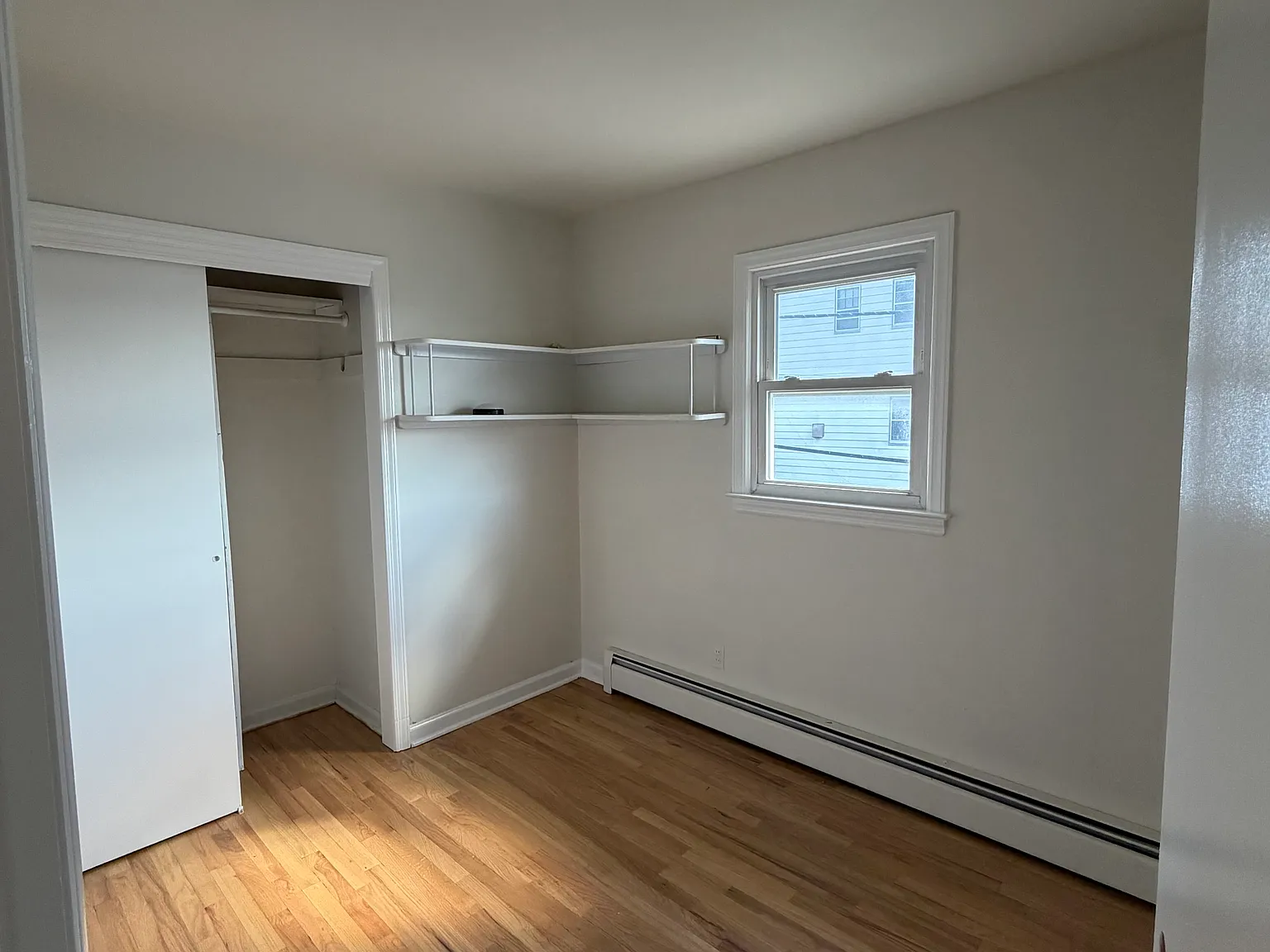 3 bed, $3,550 — Photo 4