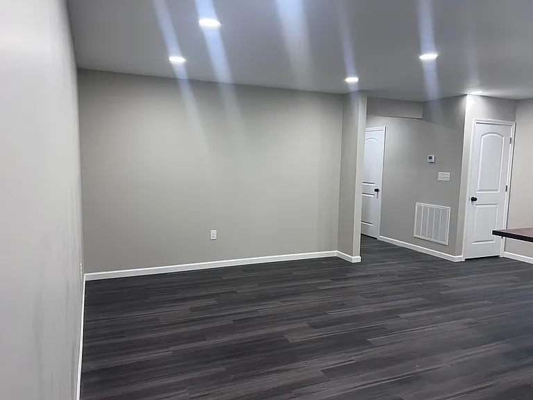 595 E Center St #A — Photo 5