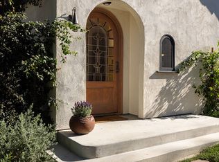 5906 Foothill Dr, Los Angeles, CA 90068