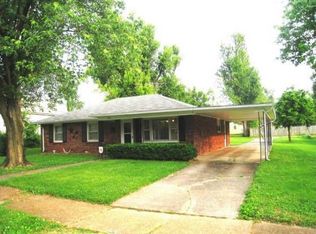 402 W 4th St, Brookport, IL 62910