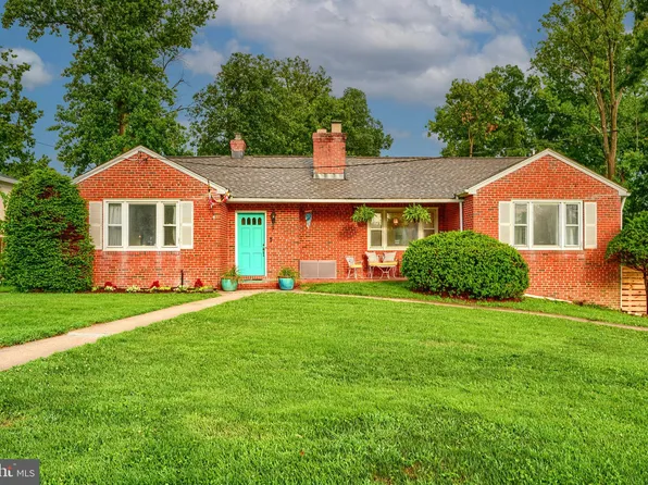 231 Gralan Rd, Catonsville, MD 21228