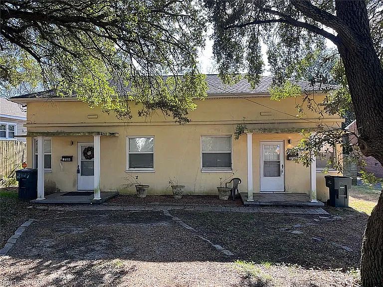 1st image of 2707 Pretty Lake Ave #1