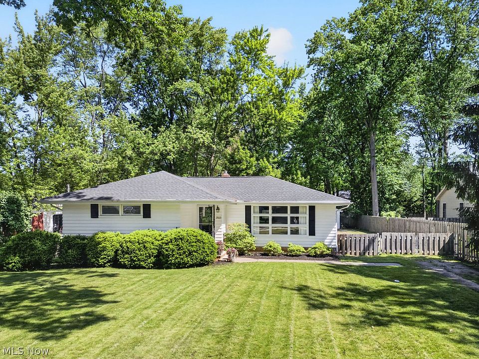 1st image of 28620 Bassett Rd