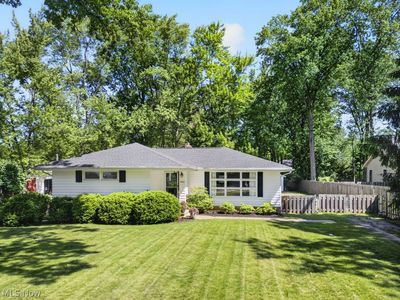 28620 Bassett Rd, Westlake, OH, 44145