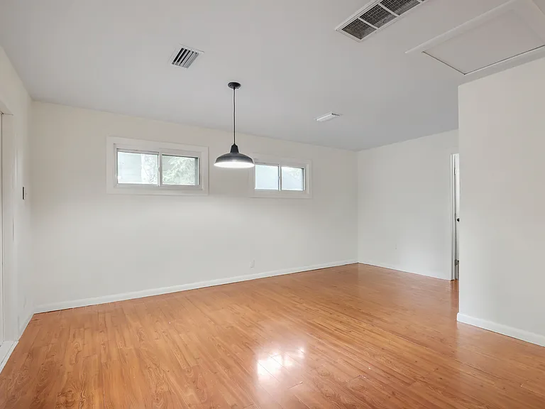 210 Nelray Blvd — Photo 17