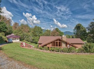 772 Red Bank Rd, Waynesville, NC 28786