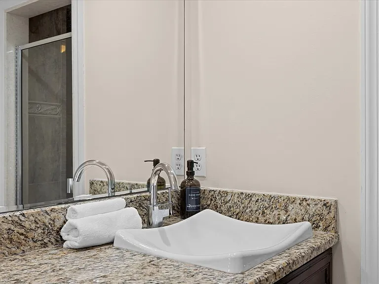 5123 Ventnor Ave #B — Photo 38