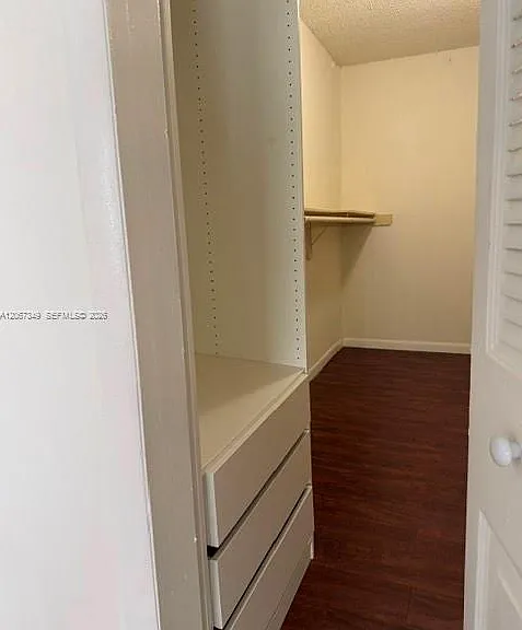 6960 Miami Gardens Dr #2-521 — Photo 7