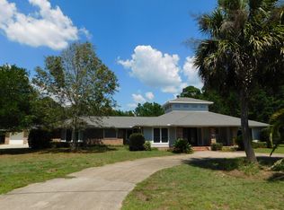9530 Sunnybrook Dr, Navarre, FL 32566
